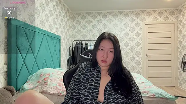 Snapshot of Ameliya_kim chatting on 06-27-26, 09:10 Ameliya kim online show from 06-27-26, 09:10