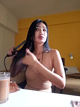 Emceeeeee25 online show from 03-29-26, 04:47