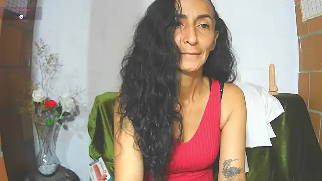 Snapshot of SamanttaLopez chatting on 06-02-26, 10:48 SamanttaLopez online show from 06-02-26, 10:48