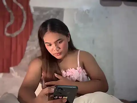 yourhotwild bella online show from 04-16-26, 09:39