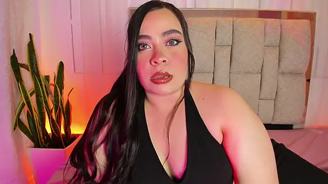 Snapshot of CatalinaReyexxx chatting on 04-21-26, 07:15 CatalinaReyexxx online show from 04-21-26, 07:15