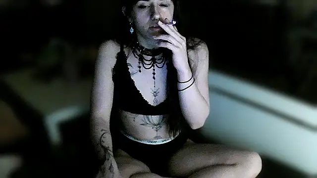 Snapshot of Watterbunny chatting on 04-18-26, 07:07 Watterbunny online show from 04-18-26, 07:07