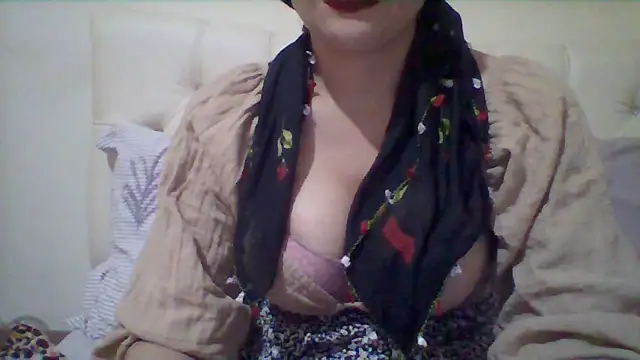 Snapshot of busex25 chatting on 06-09-26, 08:54 busex25 online show from 06-09-26, 08:54
