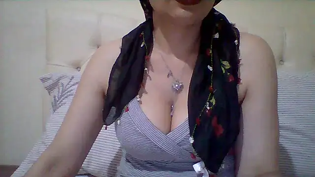 Snapshot of busex25 chatting on 07-02-26, 09:10 busex25 online show from 07-02-26, 09:10