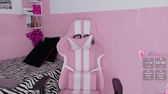 Sophi Sweet11 online show from 05-09-26, 01:03
