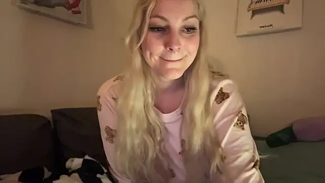 LoveAliceXXX online show from 04-07-26, 07:04