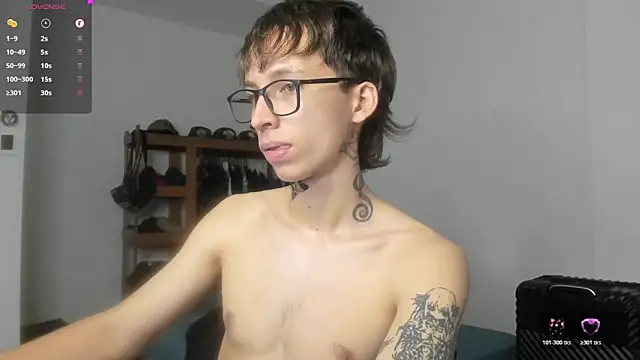 Snapshot of xam_winn chatting on 04-15-26, 04:33 xam winn online show from 04-15-26, 04:33