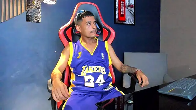 TurnerStar online show from 04-01-26, 12:06