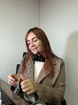 Snapshot of Vanessablazee chatting on 04-08-26, 01:12 Vanessablazee online show from 04-08-26, 01:12