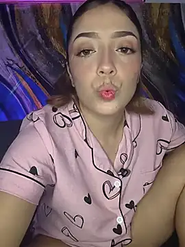 Summi10L online show from 07-28-26, 02:19