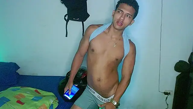 tonydesire  online show from 07-12-26, 11:38