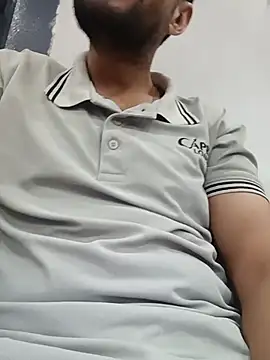 Snapshot of herochoclateboy chatting on 06-02-26, 04:45 herochoclateboy online show from 06-02-26, 04:45
