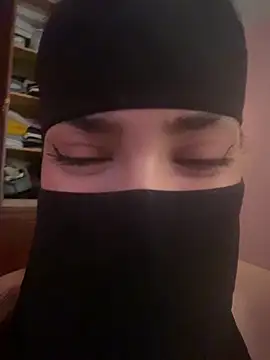 Snapshot of SexyaDivaa chatting on 04-09-26, 09:48 SexyaDivaa online show from 04-09-26, 09:48