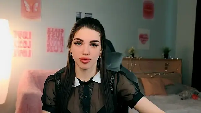 Snapshot of molly_rettyy chatting on 05-14-26, 04:31 molly rettyy online show from 05-14-26, 04:31