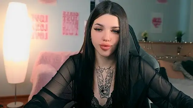 Snapshot of molly_rettyy chatting on 05-29-26, 04:07 molly rettyy online show from 05-29-26, 04:07