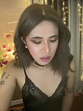 Snapshot of _Flirtyprincess_ chatting on 06-11-26, 12:32 Flirtyprincess online show from 06-11-26, 12:32