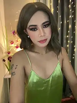 Snapshot of _Flirtyprincess_ chatting on 05-21-26, 03:04 Flirtyprincess online show from 05-21-26, 03:04