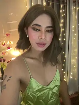 Snapshot of _Flirtyprincess_ chatting on 06-03-26, 08:13 Flirtyprincess online show from 06-03-26, 08:13