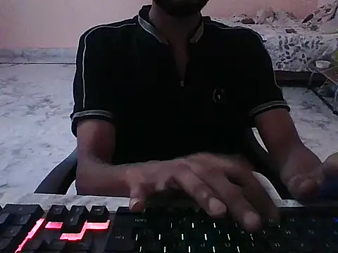 Snapshot of your_darkest_desire_ chatting on 07-22-26, 04:47 your darkest desire online show from 07-22-26, 04:47