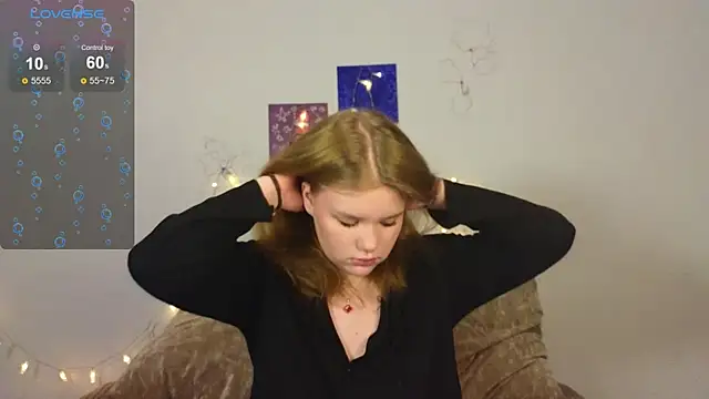 Snapshot of BeautifulPleasureFairy chatting on 04-08-26, 06:04 BeautifulPleasureFairy online show from 04-08-26, 06:04