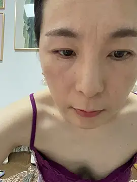 Snapshot of you-520 chatting on 07-14-26, 02:00 you-520 online show from 07-14-26, 02:00