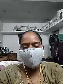 Snapshot of Tamil_Sangeetha chatting on 07-11-26, 12:11 Tamil Sangeetha online show from 07-11-26, 12:11