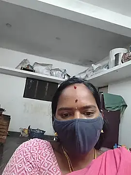 Snapshot of Tamil_Sangeetha chatting on 07-10-26, 12:10 Tamil Sangeetha online show from 07-10-26, 12:10
