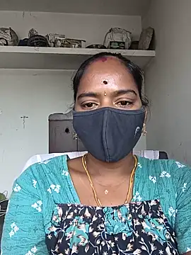 Snapshot of Tamil_Sangeetha chatting on 06-28-26, 02:51 Tamil Sangeetha online show from 06-28-26, 02:51