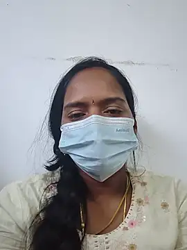 Snapshot of Tamil_Sangeetha chatting on 06-14-26, 12:40 Tamil Sangeetha online show from 06-14-26, 12:40