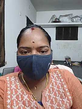 Snapshot of Tamil_Sangeetha chatting on 06-09-26, 11:39 Tamil Sangeetha online show from 06-09-26, 11:39