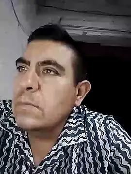 Snapshot of Manuel3910 chatting on 05-04-26, 06:06 Manuel3910 online show from 05-04-26, 06:06