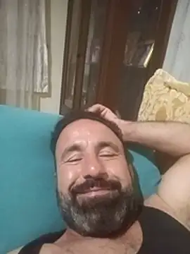 Snapshot of arda096 chatting on 07-12-26, 11:38 arda096 online show from 07-12-26, 11:38