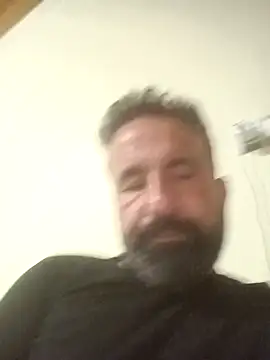 Snapshot of arda096 chatting on 06-15-26, 07:35 arda096 online show from 06-15-26, 07:35
