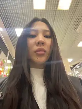 Mia AsianSex online show from 04-08-26, 12:50