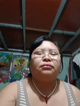 Snapshot of Monglan-c chatting on 07-07-26, 06:47 Monglan-c online show from 07-07-26, 06:47