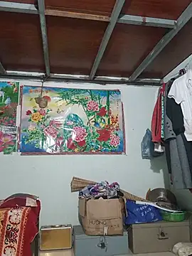 Snapshot of Monglan-c chatting on 06-18-26, 01:37 Monglan-c online show from 06-18-26, 01:37