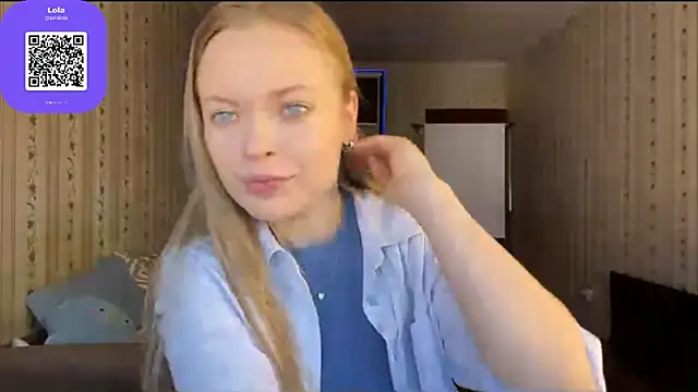 LolaZola online show from 04-22-26, 07:48