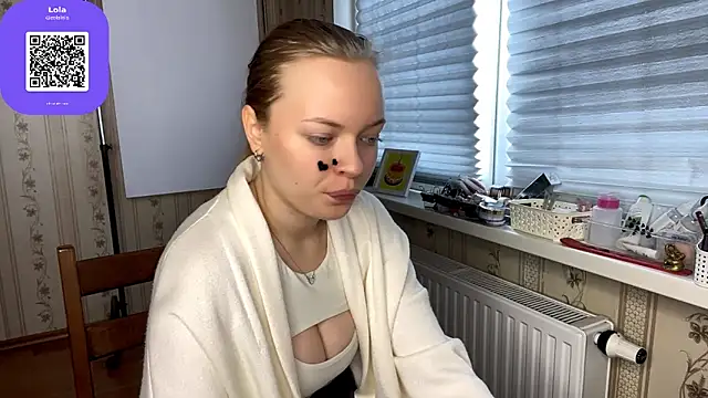 LolaZola online show from 04-12-26, 09:01