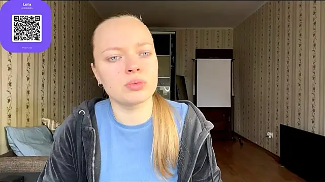 LolaZola online show from 04-26-26, 07:49