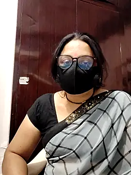 purvi46 online show from 04-12-26, 04:54