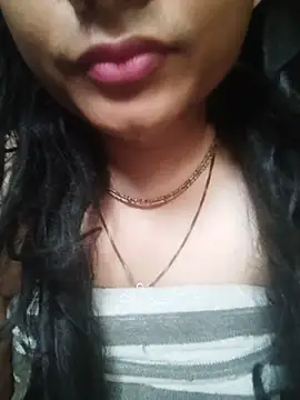 Snapshot of SweetTsAngel chatting on 04-18-26, 03:20 SweetTsAngel online show from 04-18-26, 03:20