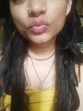 Snapshot of SweetTsAngel chatting on 05-14-26, 02:41 SweetTsAngel online show from 05-14-26, 02:41