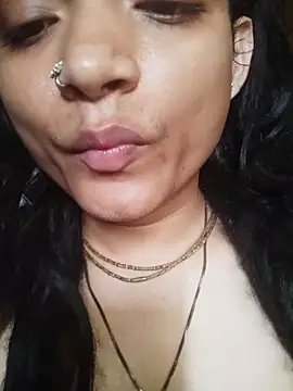 Snapshot of SweetTsAngel chatting on 04-23-26, 03:35 SweetTsAngel online show from 04-23-26, 03:35