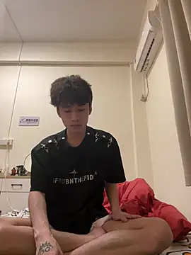 sexyboy-3525 online show from 07-01-26, 04:46