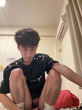 sexyboy-3525 online show from 06-07-26, 05:56