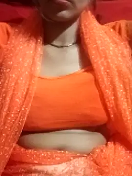 Snapshot of riyaa_sexyy chatting on 05-31-26, 06:02 riyaa sexyy online show from 05-31-26, 06:02