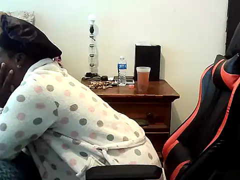 Dutches101 online show from 05-29-26, 06:52
