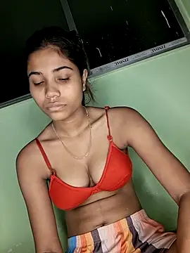 Snapshot of sexy__Valentine chatting on 04-18-26, 03:47 sexy Valentine online show from 04-18-26, 03:47