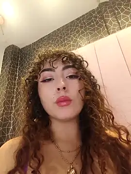 Icys Luna online show from 04-24-26, 05:42