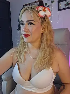 Snapshot of Carolina_2403 chatting on 06-07-26, 09:31 Carolina 2403 online show from 06-07-26, 09:31